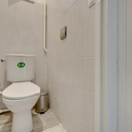 Smart Apart In Paris Vanves